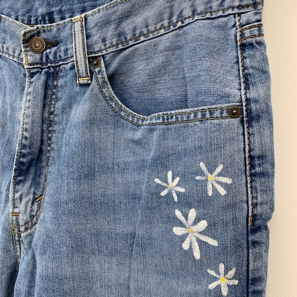Vintage Levi’s 505 Jeans w/ Hand painted Hippy Floral and Mushrooms - Picture 2 of 8